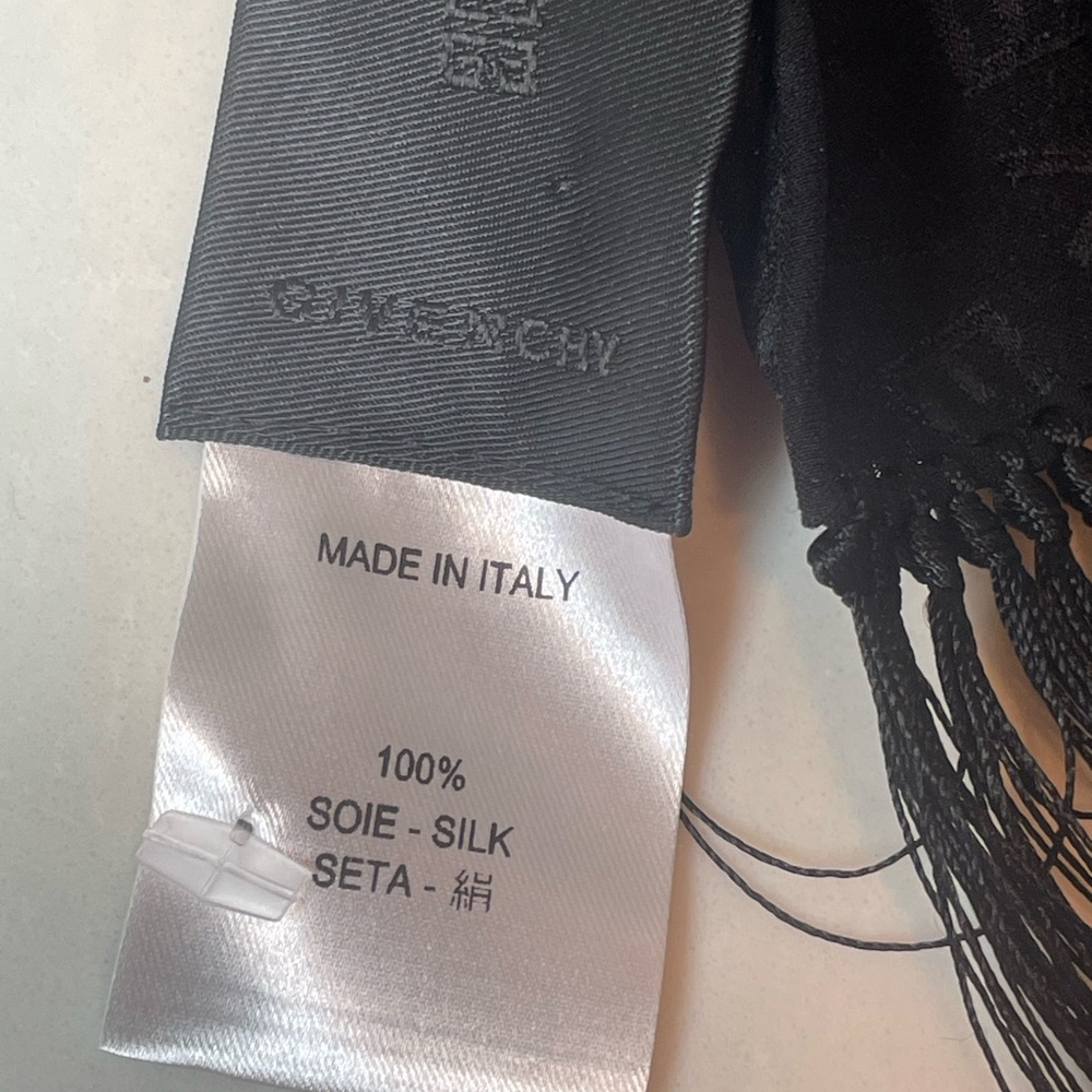 NEW Givenchy Silk Logo-Jacquard Fringe Scarf Made in Italy - Picture 3 of 9